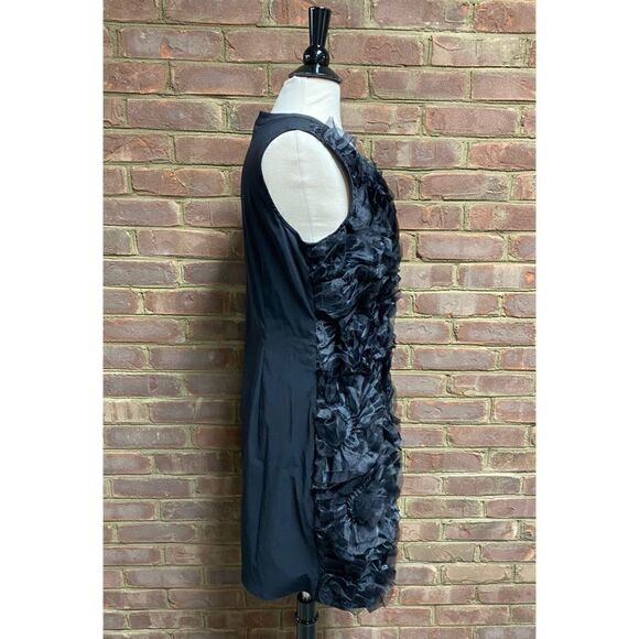 Samuel 2 Black Rosette Front Zip Sleeveless Dress Size Medium NWT - Picture 4 of 8